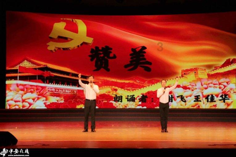 逃出灰绿房